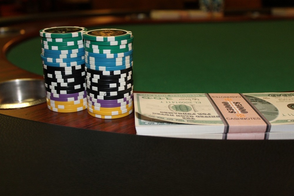 The Complete Guide to Live Dealer Blackjack: Tips from Professional Players